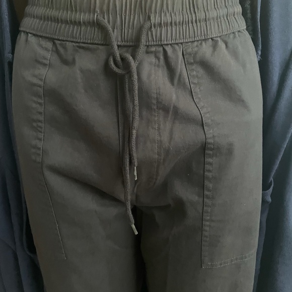 Wash Woven Joggers deep lichen - Picture 3 of 5